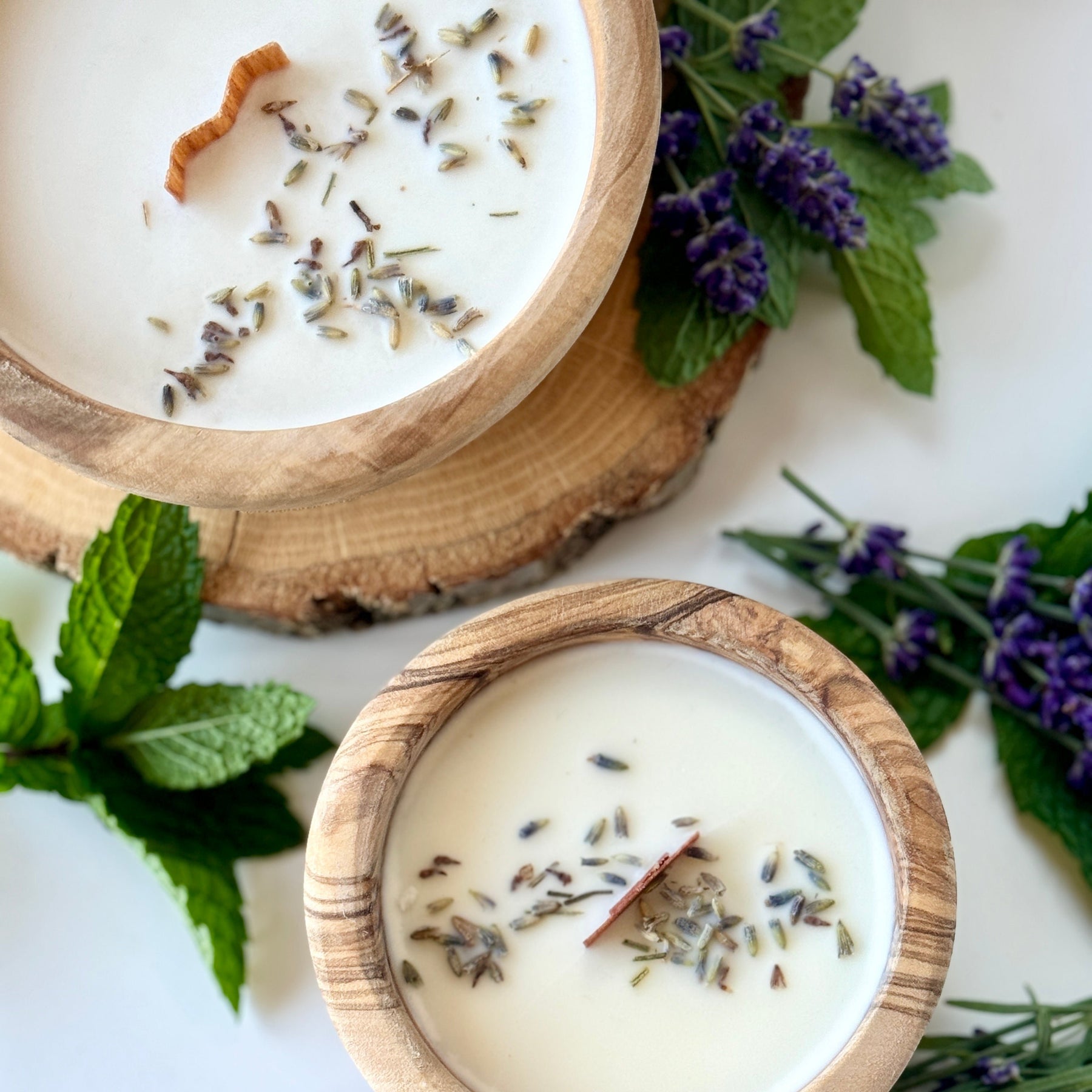 Peaceful Lavender (Mindful Light Olivenschale)
