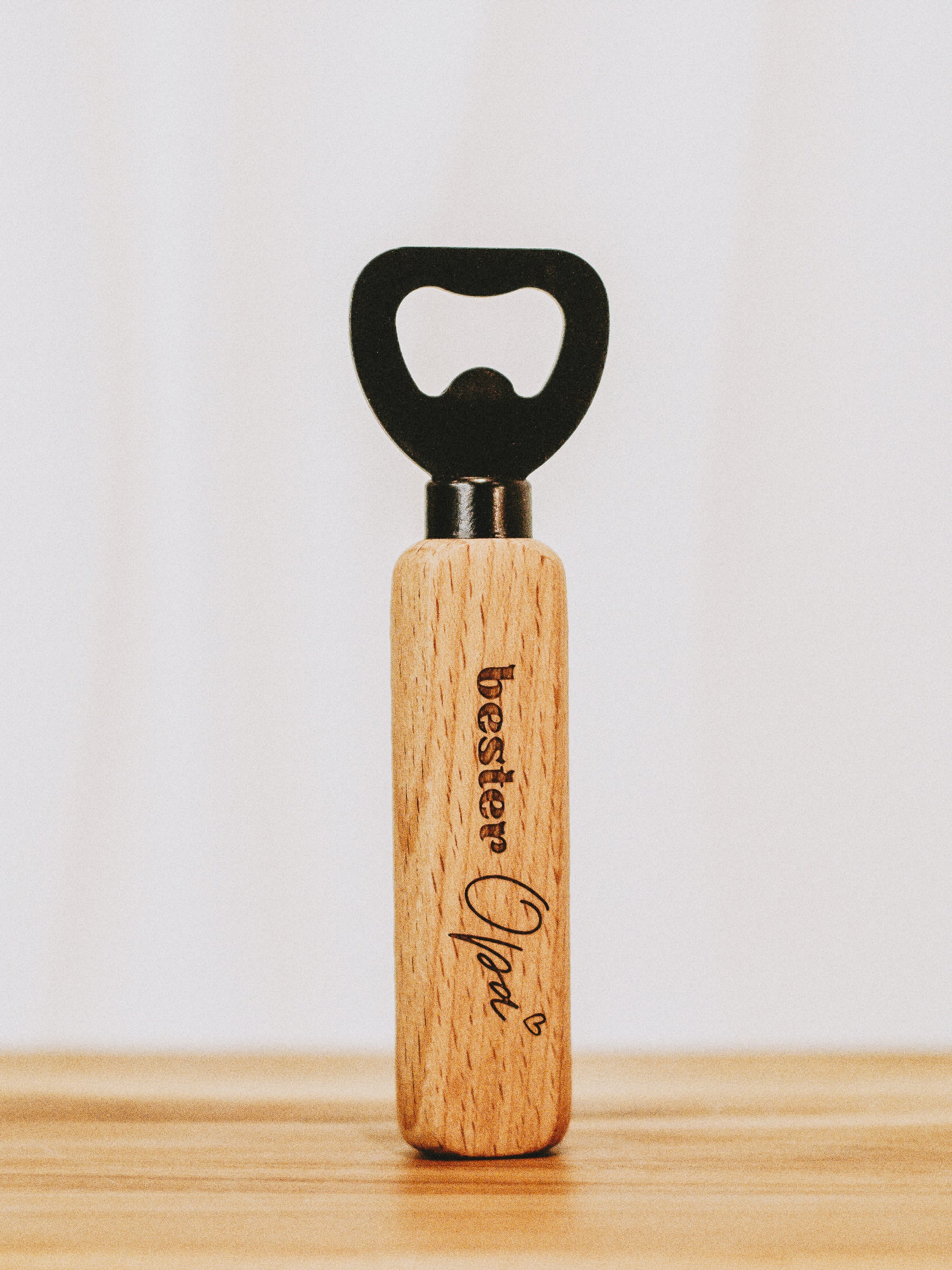 Flaschenöffner aus Holz